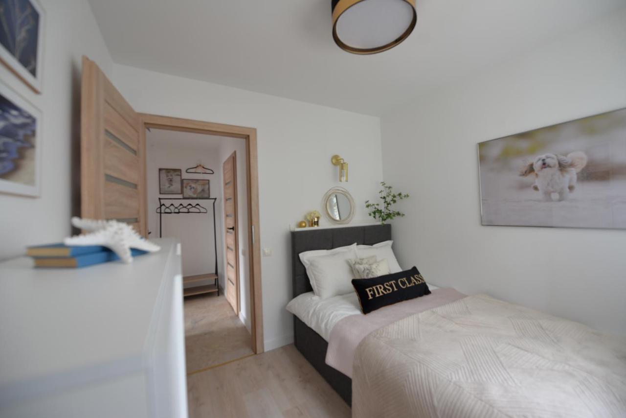 Apartament Na Fali Szczecin Exterior foto