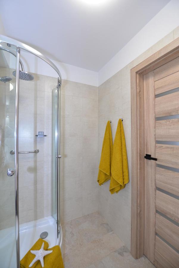 Apartament Na Fali Szczecin Exterior foto