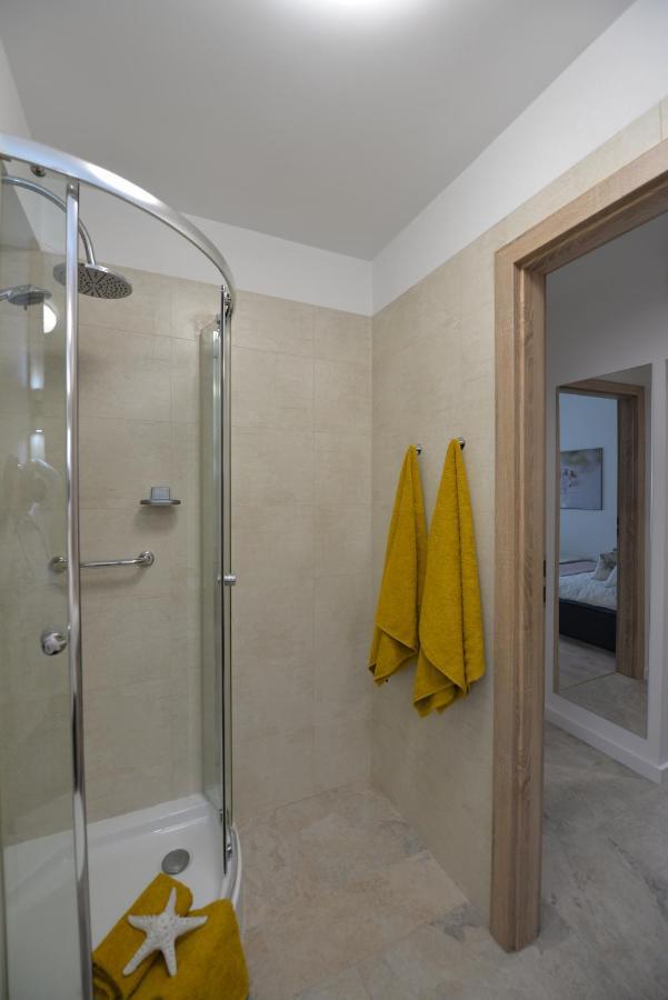 Apartament Na Fali Szczecin Exterior foto