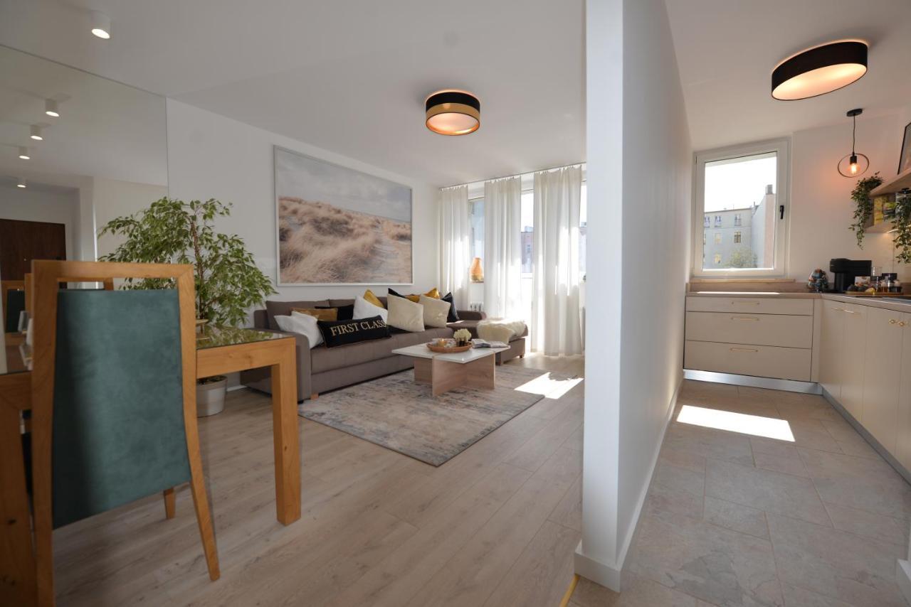 Apartament Na Fali Szczecin Exterior foto